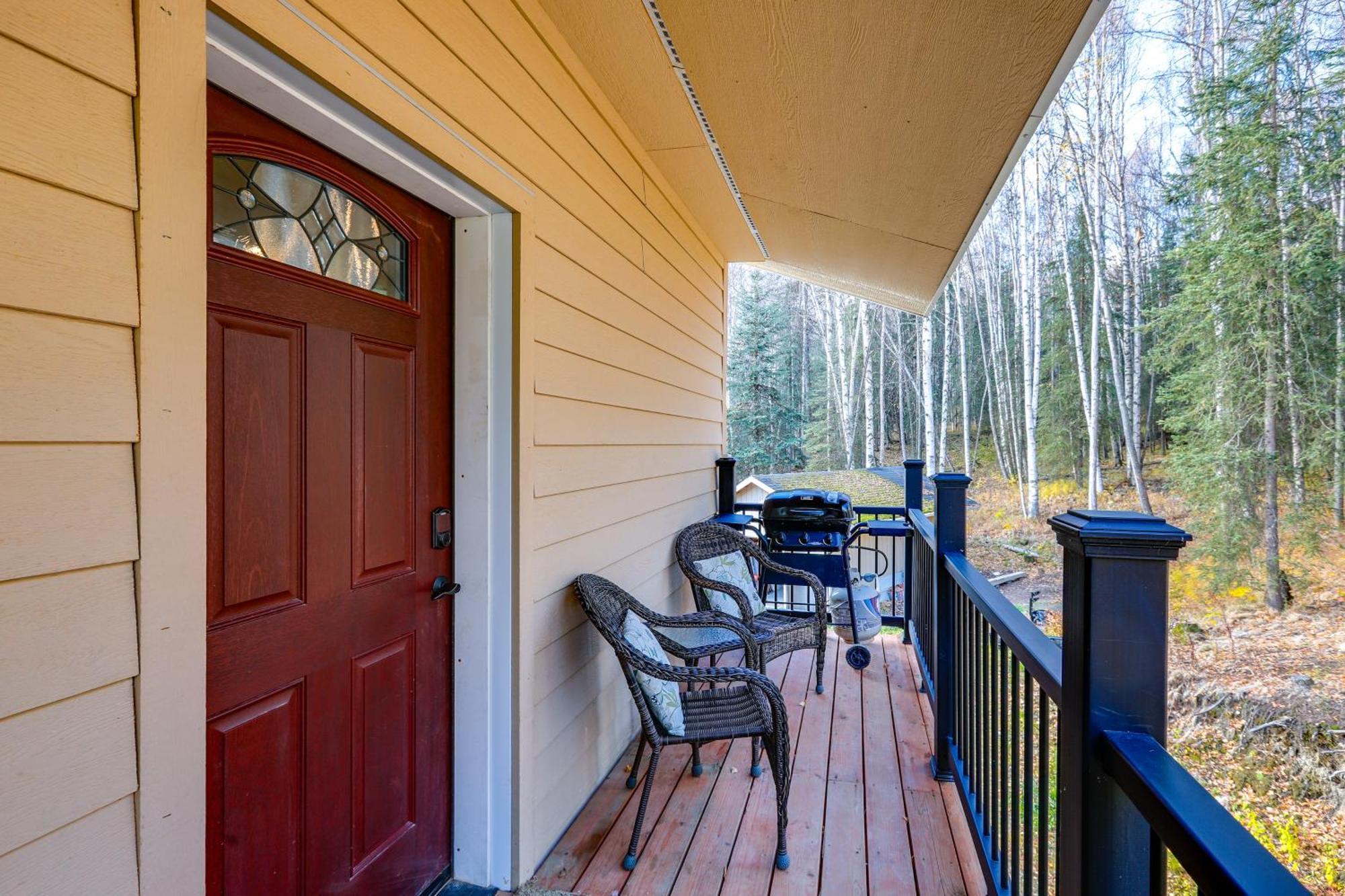 Convenient Fairbanks Guest Suite With Grill! Экстерьер фото